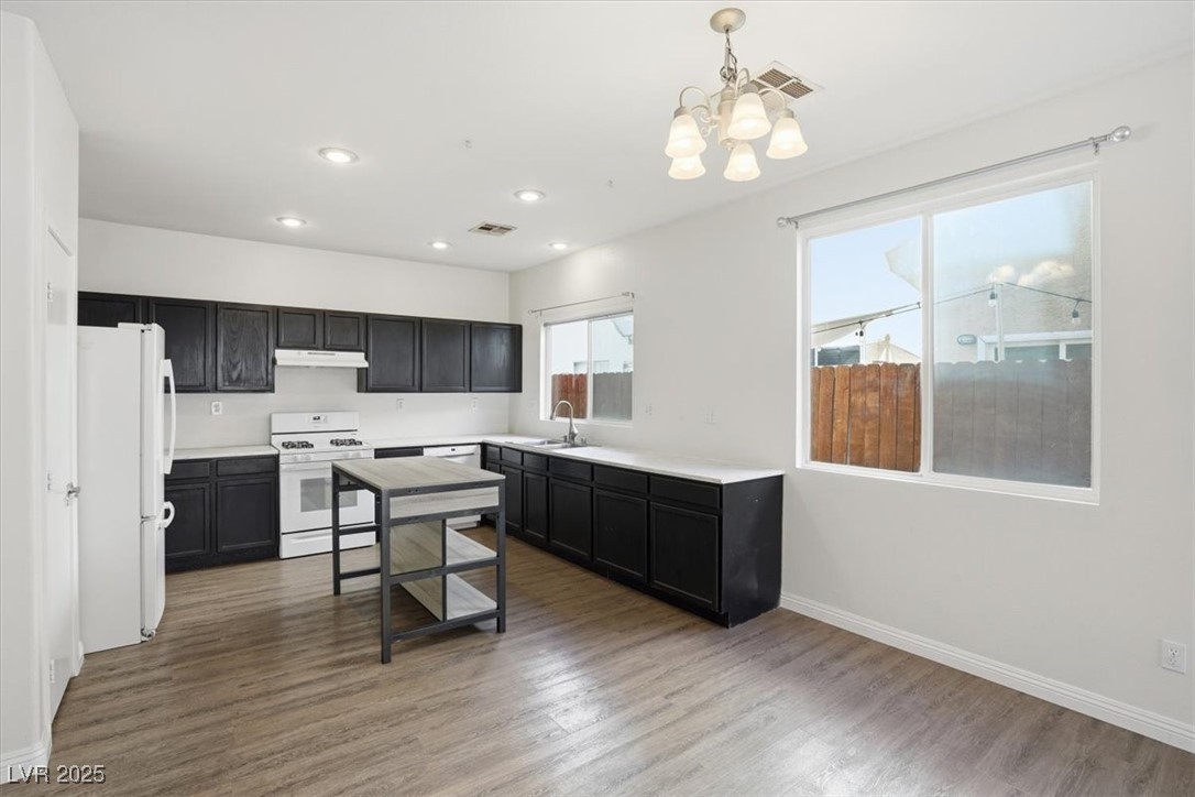 4622 English Lavender Avenue