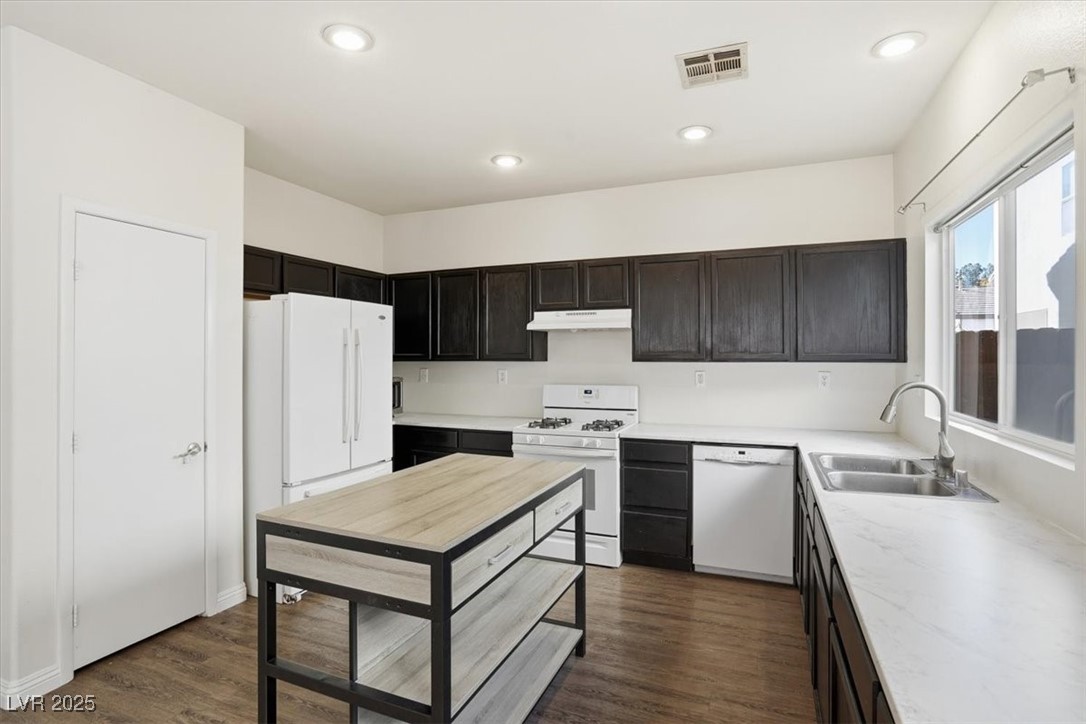 4622 English Lavender Avenue