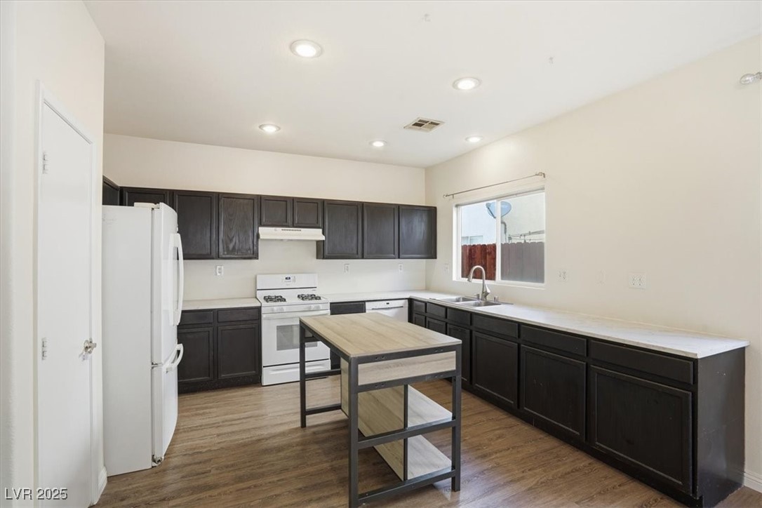 4622 English Lavender Avenue