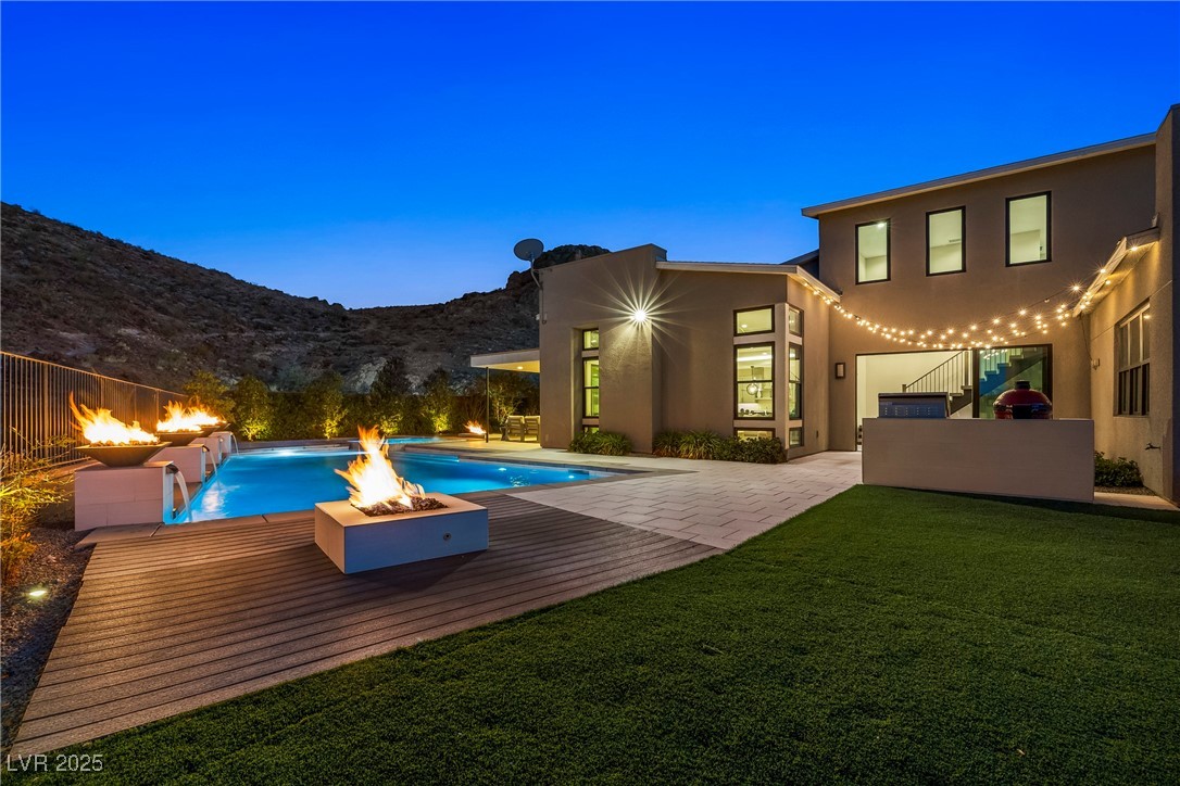 2183 Skyline Heights Lane