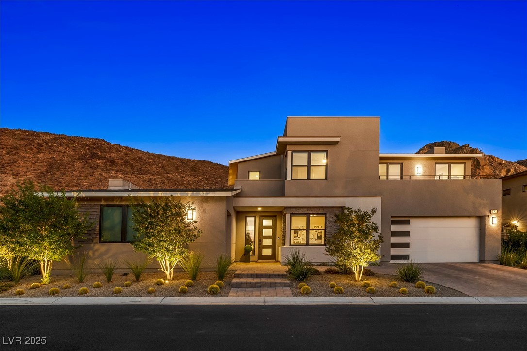 2183 Skyline Heights Lane
