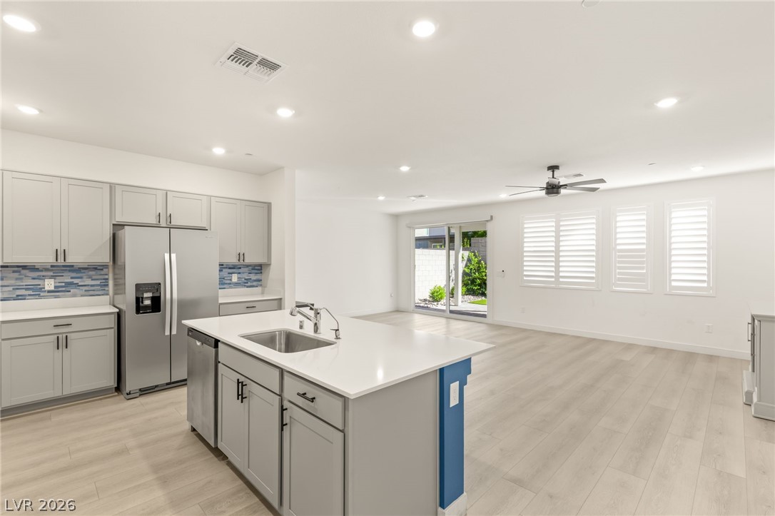 10193 Chockstone Street