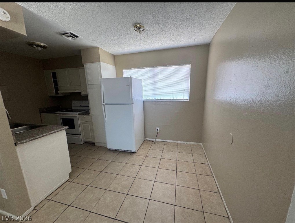 2505 Cedar Avenue 1