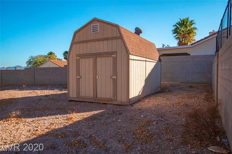 7435 W Camero Avenue, Las Vegas, Nevada image 31