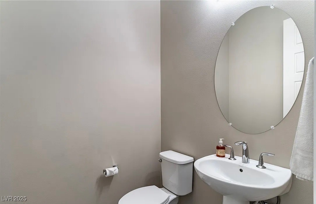 8233 Sweetwater Creek Way, Las Vegas, Nevada image 31