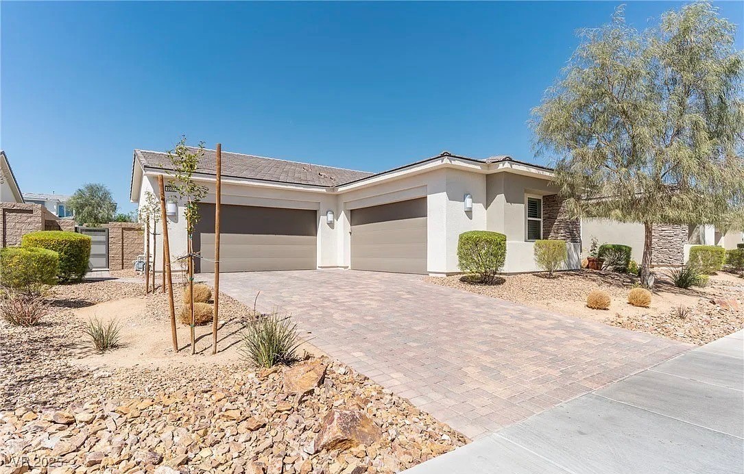 8233 Sweetwater Creek Way, Las Vegas, Nevada image 6