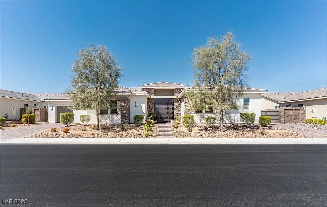 8233 Sweetwater Creek Way, Las Vegas, Nevada image 2