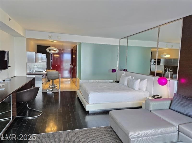 4381 W Flamingo Road 9303