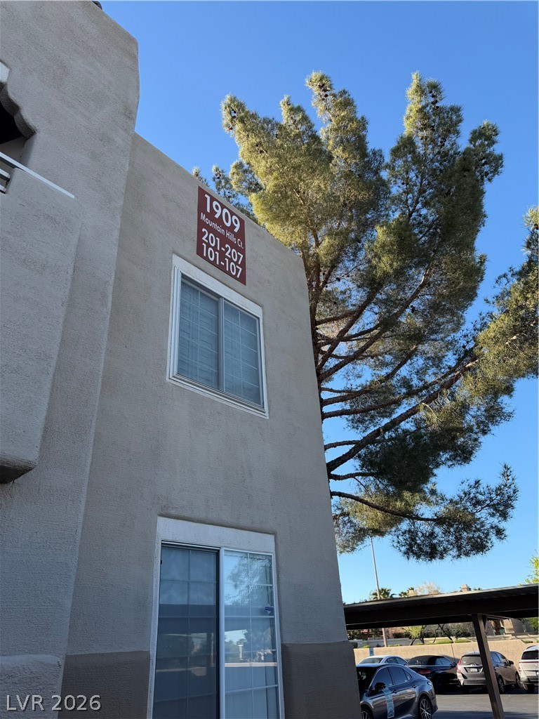 1909 Mountain Hills Court 102