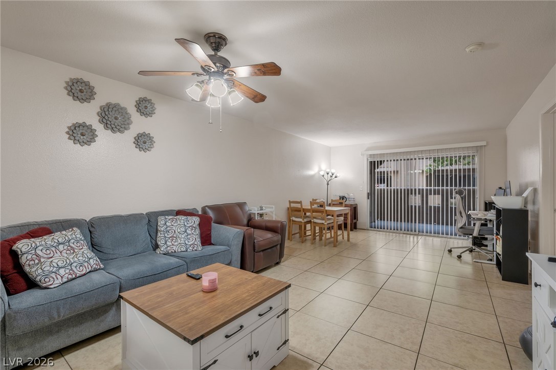 1909 Mountain Hills Court 102