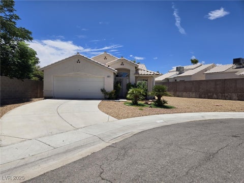 Featured picture for the property 2704645