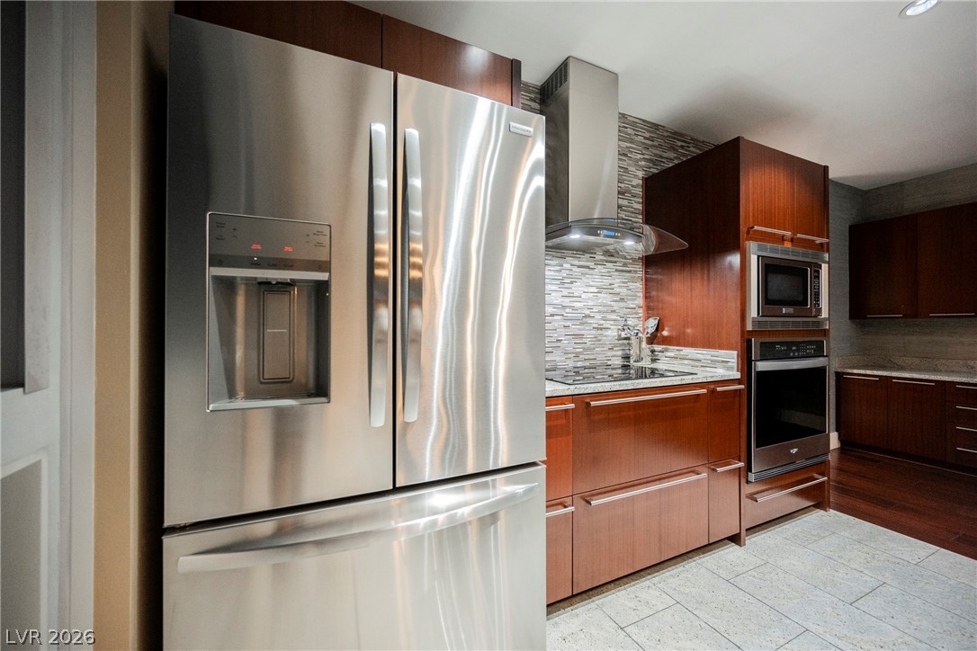 4471 Dean Martin Drive 810