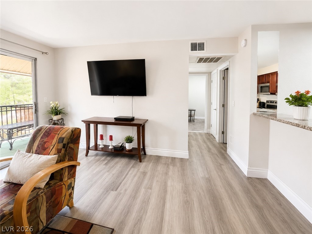 5026 River Glen Drive 162