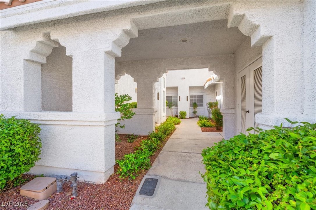5201 S Torrey Pines Drive 1221