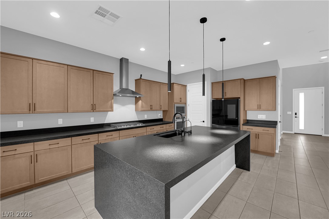 10190 Bismarck Palms Avenue