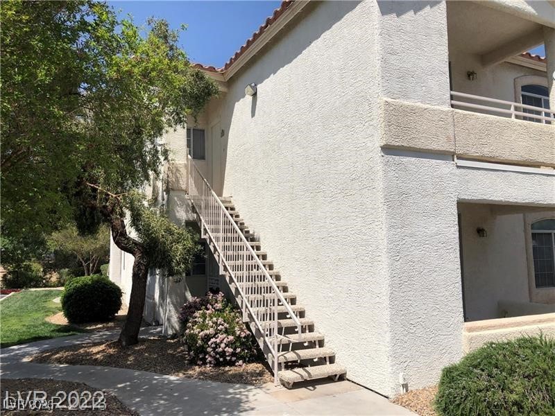 75 N Valle Verde Drive 2121