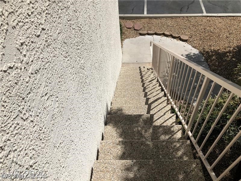 75 N Valle Verde Drive 2121