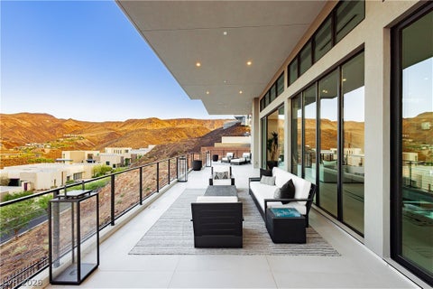 Tiny photo for 658 Dragon Peak Drive, Henderson, NV 89012 (MLS # 2773825)