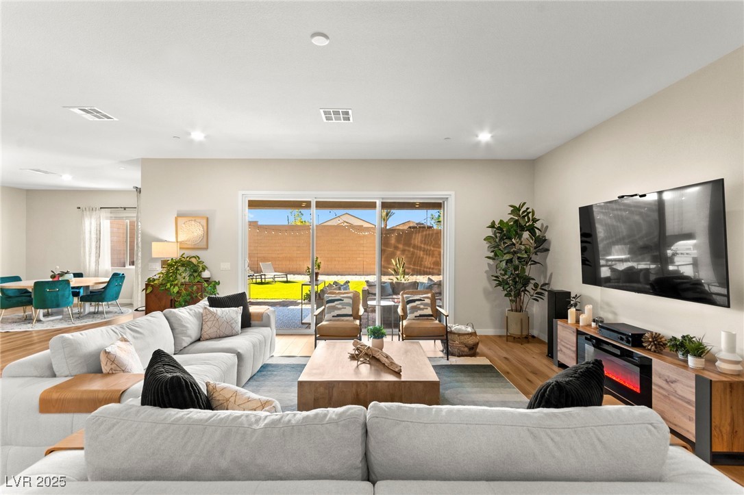 10906 Mila Landing Avenue, Las Vegas, Nevada image 26