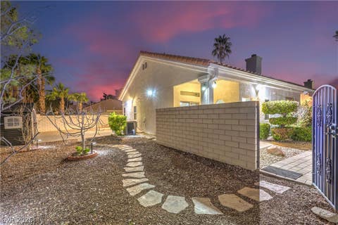 Tiny photo for 1941 Black Water Court, Las Vegas, NV 89117 (MLS # 2755916)