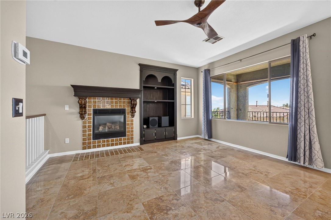 11821 Luna Del Mar Lane