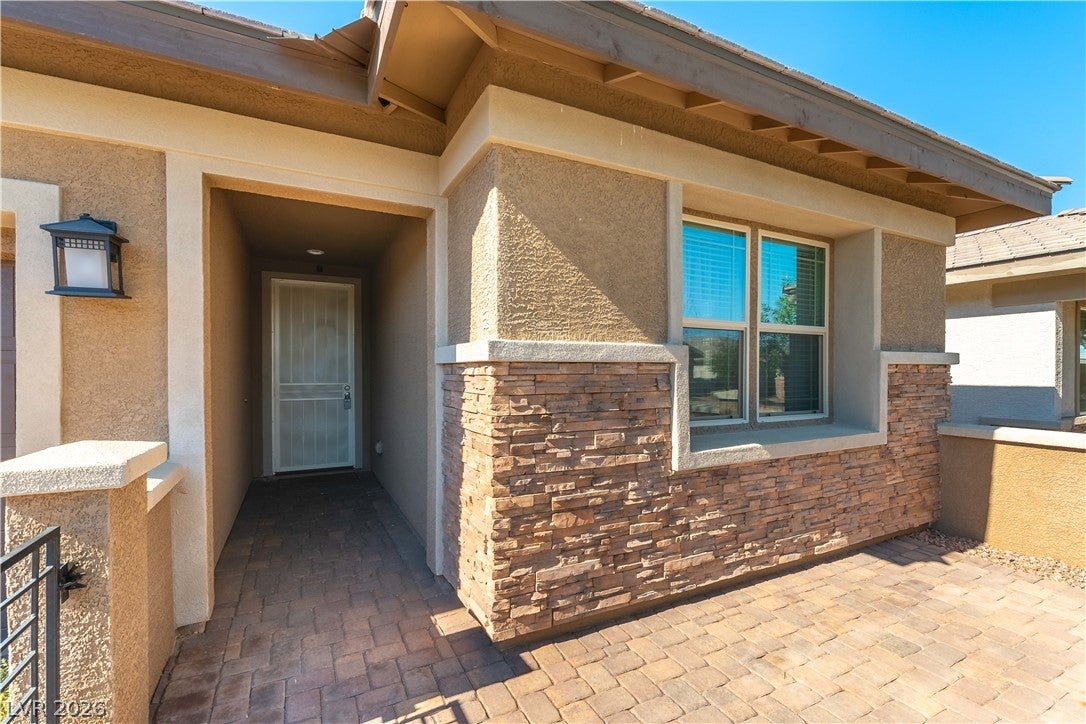 751 Drammatico Place