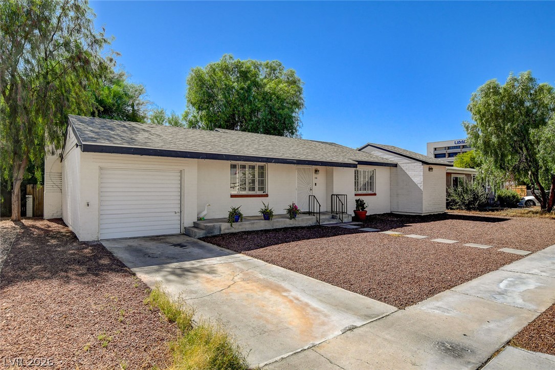 1134 Westwood Drive