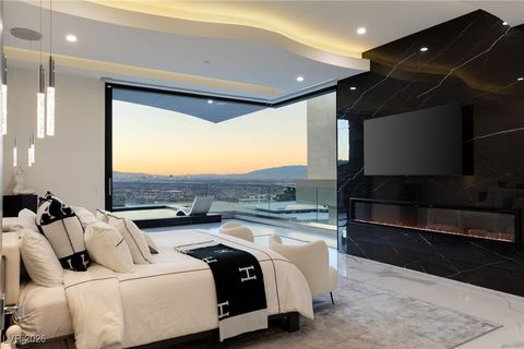 Tiny photo for 667 Solitude Rock Court, Henderson, NV 89012 (MLS # 2747780)