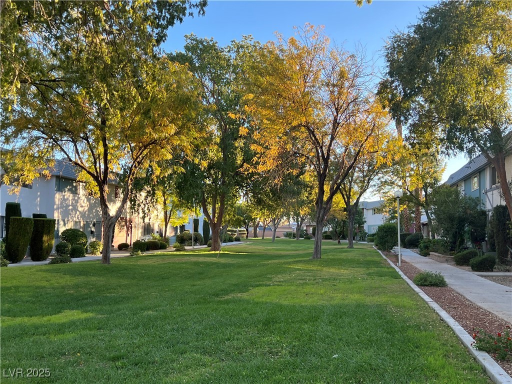 231 Greenbriar Townhouse Way