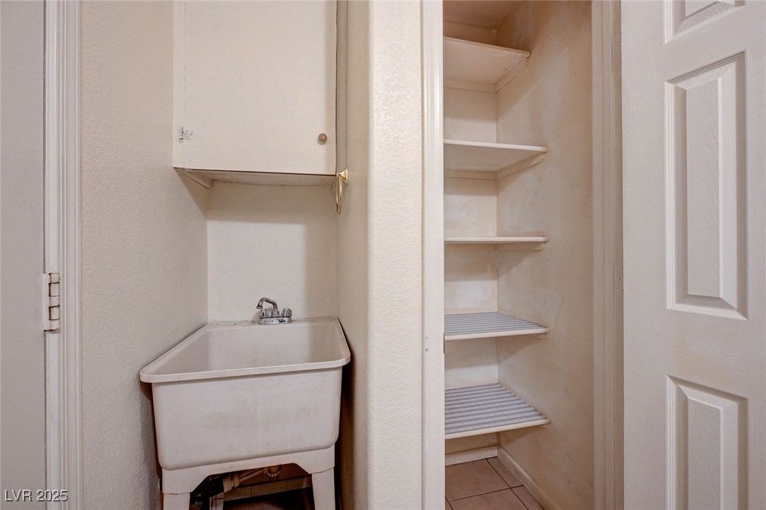 2208 Twisted Oak Avenue, North Las Vegas, Nevada image 23