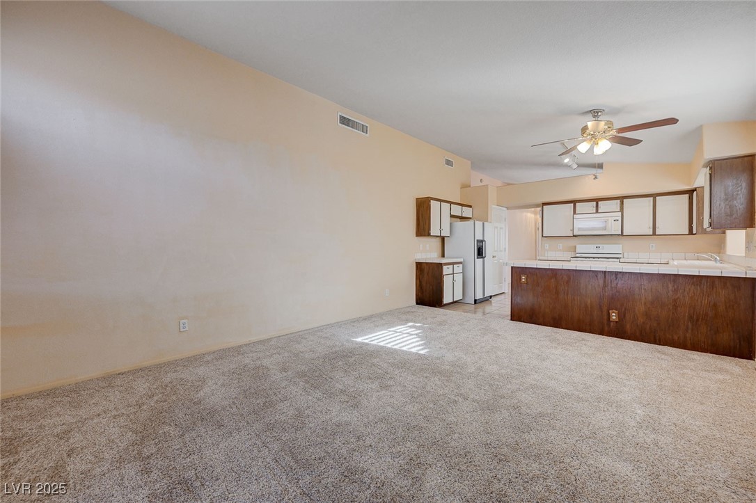 2208 Twisted Oak Avenue, North Las Vegas, Nevada image 18