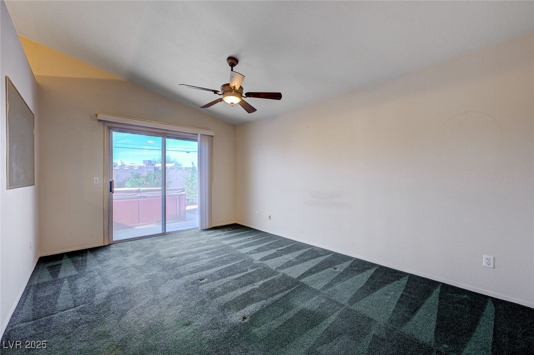 2208 Twisted Oak Avenue, North Las Vegas, Nevada image 32