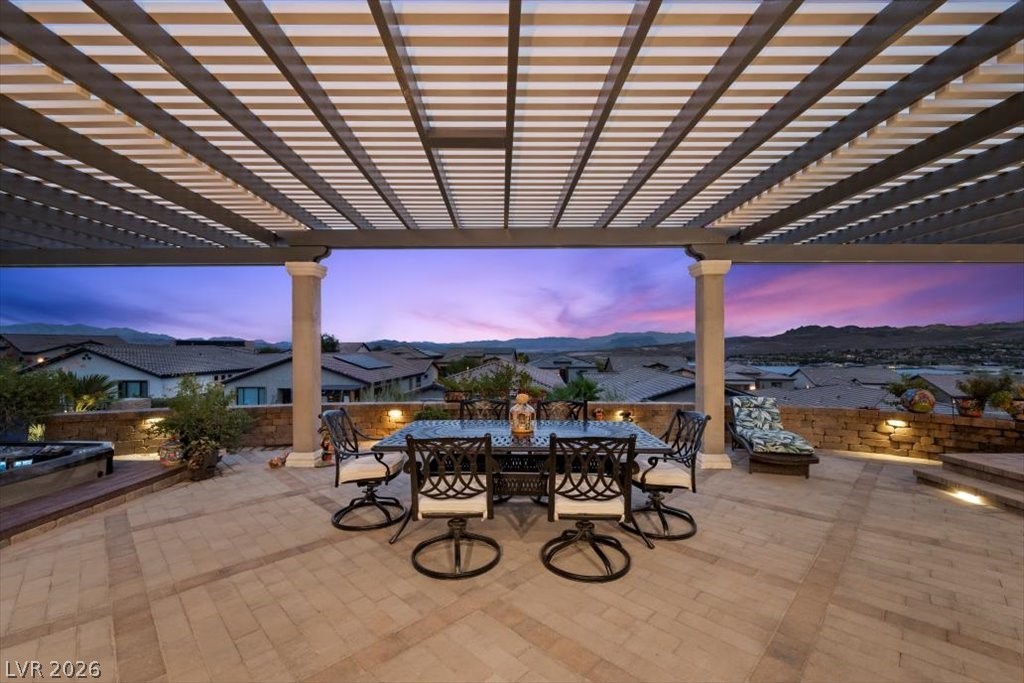 44 Stone Yucca Court