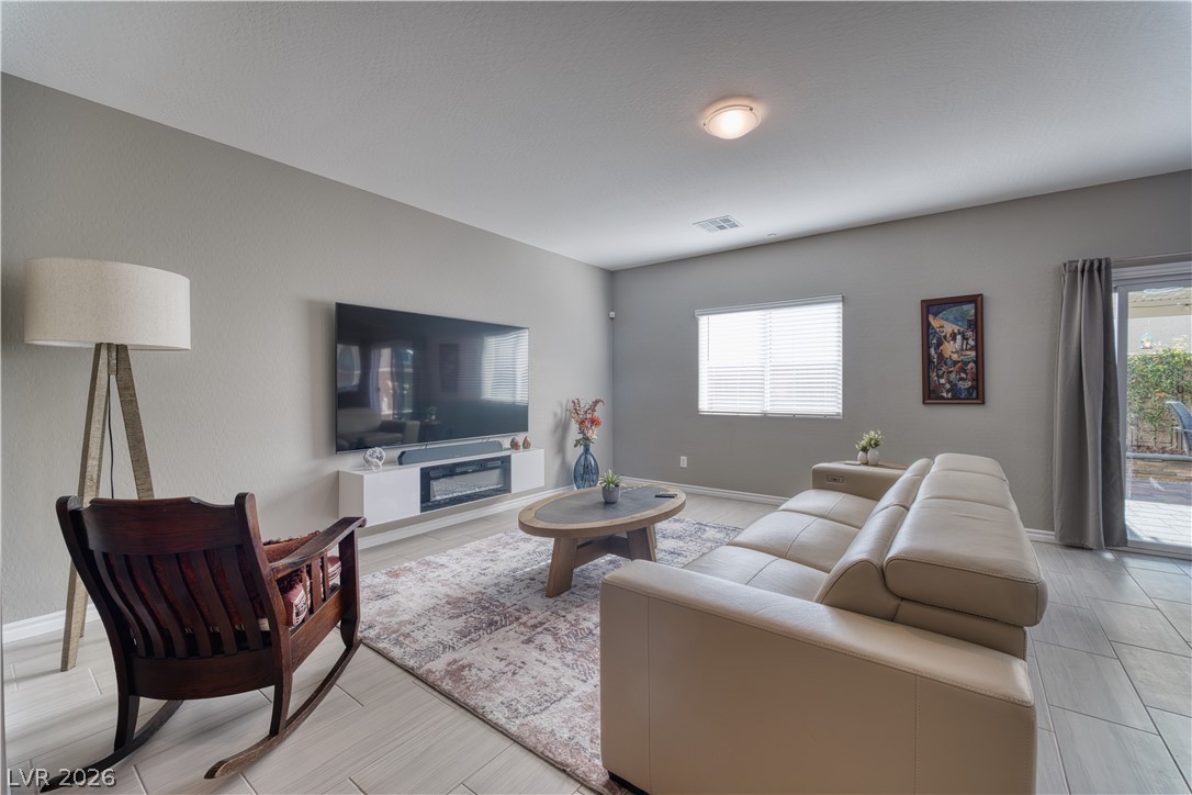 7058 Noah Raven Street