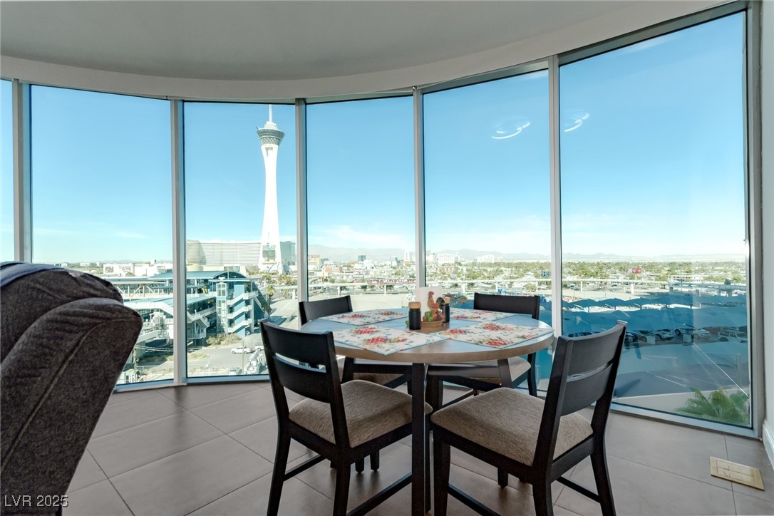 222 Karen Avenue 708