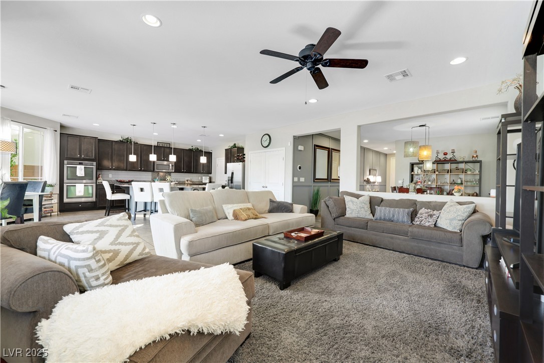 Las Vegas, Nevada 89135, United States, 3 Bedrooms Bedrooms, ,3 BathroomsBathrooms,Residential,Active,4582