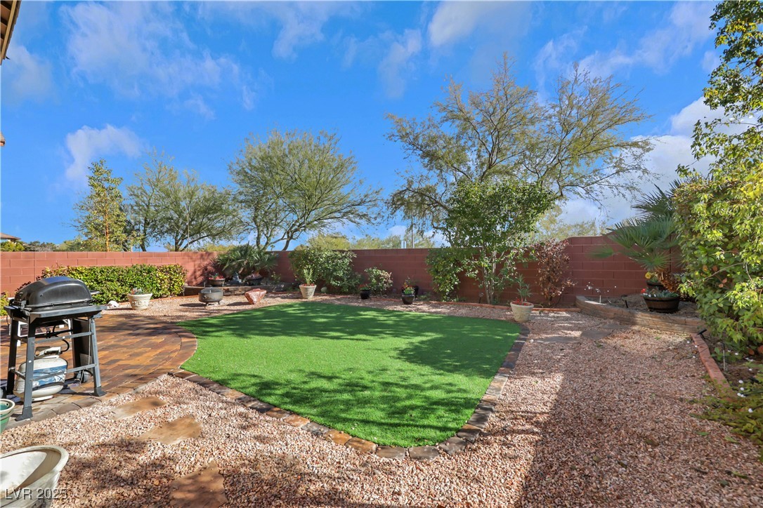 Las Vegas, Nevada 89135, United States, 3 Bedrooms Bedrooms, ,3 BathroomsBathrooms,Residential,Active,4582