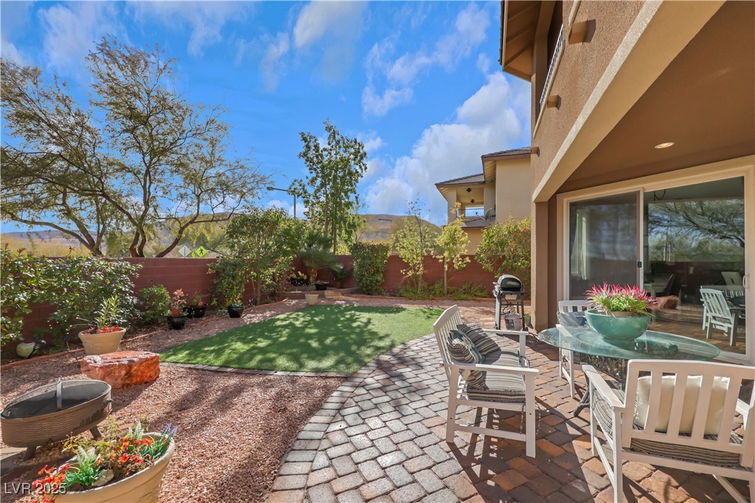 Las Vegas, Nevada 89135, United States, 3 Bedrooms Bedrooms, ,3 BathroomsBathrooms,Residential,Active,4582