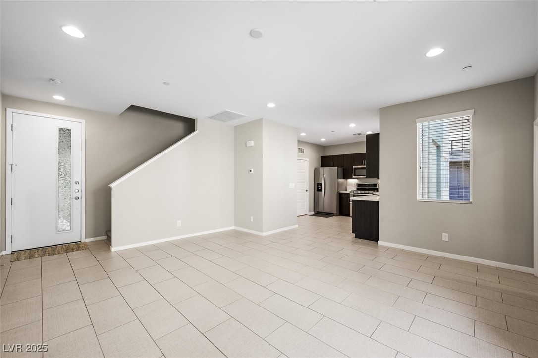 Las Vegas, Nevada 89135, United States, 2 Bedrooms Bedrooms, ,2 BathroomsBathrooms,Residential,Active,243286