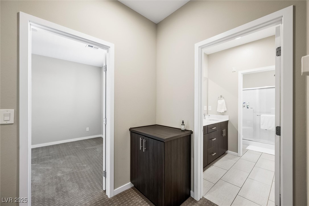 Las Vegas, Nevada 89135, United States, 2 Bedrooms Bedrooms, ,2 BathroomsBathrooms,Residential,Active,243286