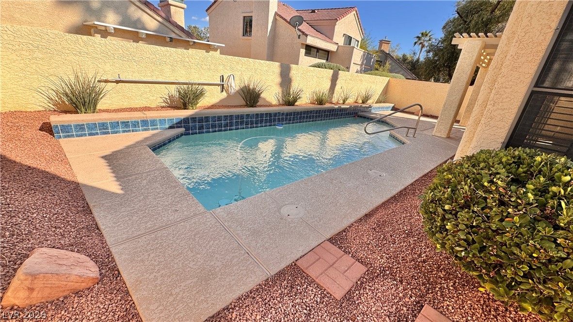 5236 Crooked River Circle