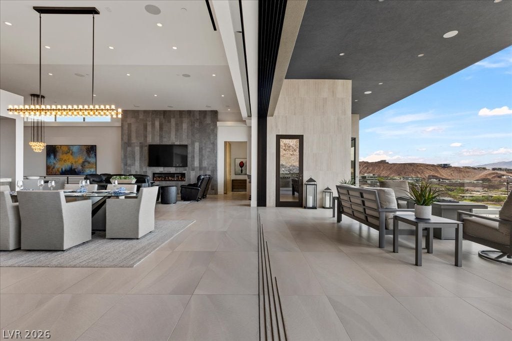 657 Ridgestone Rim Court