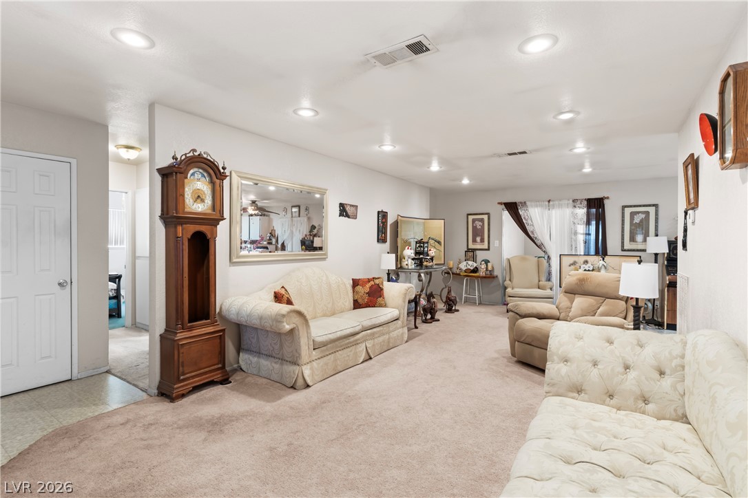 4341 El Esteban Way