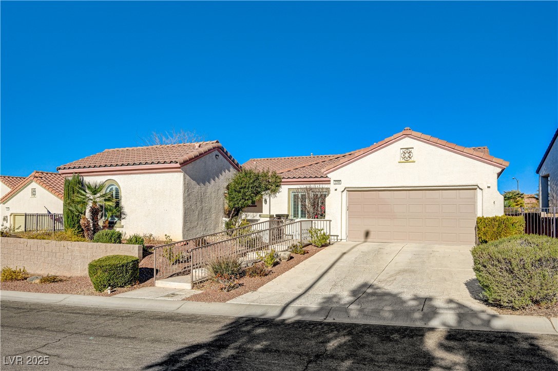 2356 Weaverville Drive, Henderson, Nevada image 4