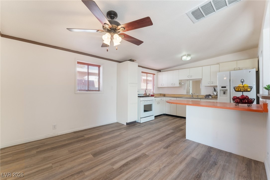 2825 Hickey Avenue, North Las Vegas, Nevada image 16