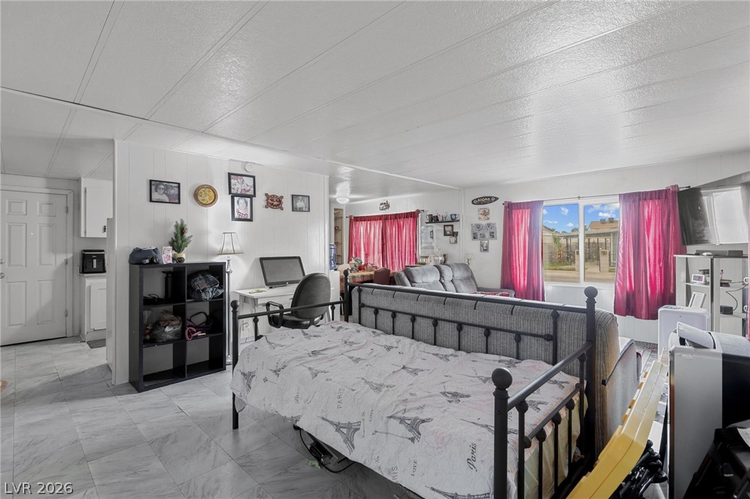 3802 Pecan Lane