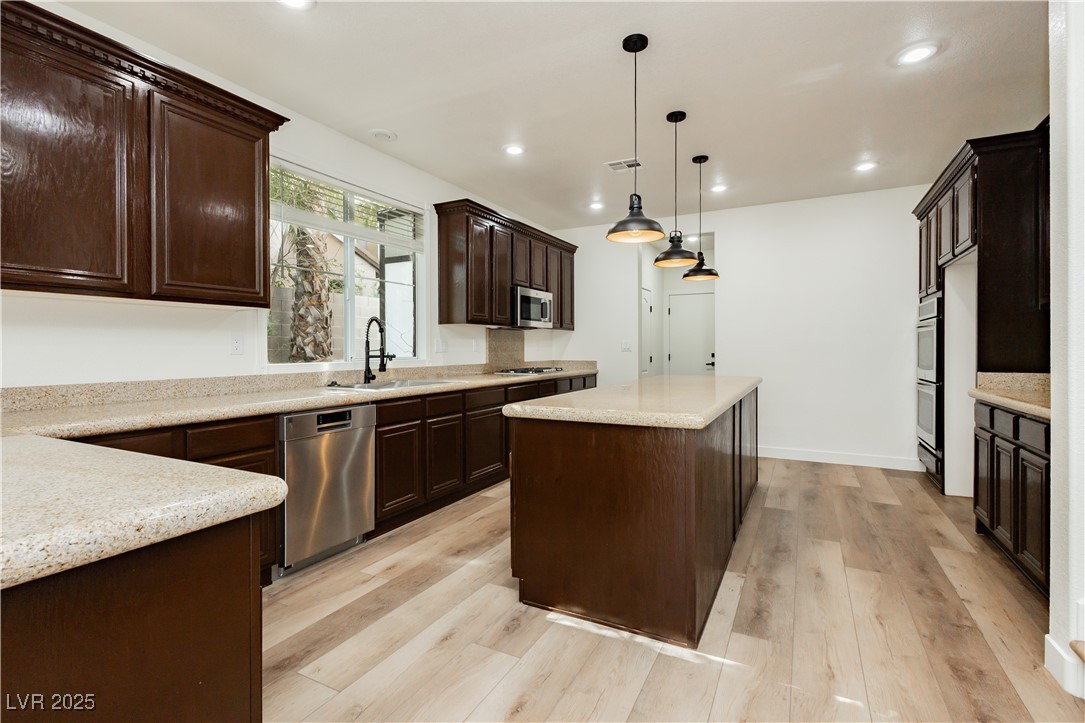 25 Blue Valley Drive, Henderson, Nevada image 17