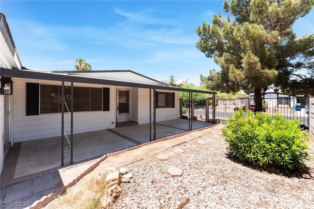 5235 Sir James Way