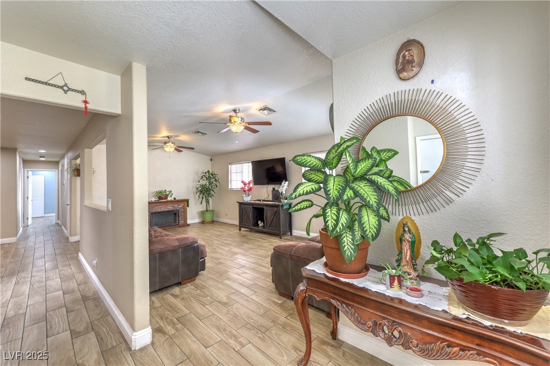 Las Vegas, Nevada 89121, United States, 3 Bedrooms Bedrooms, ,3 BathroomsBathrooms,Residential,Active,148303