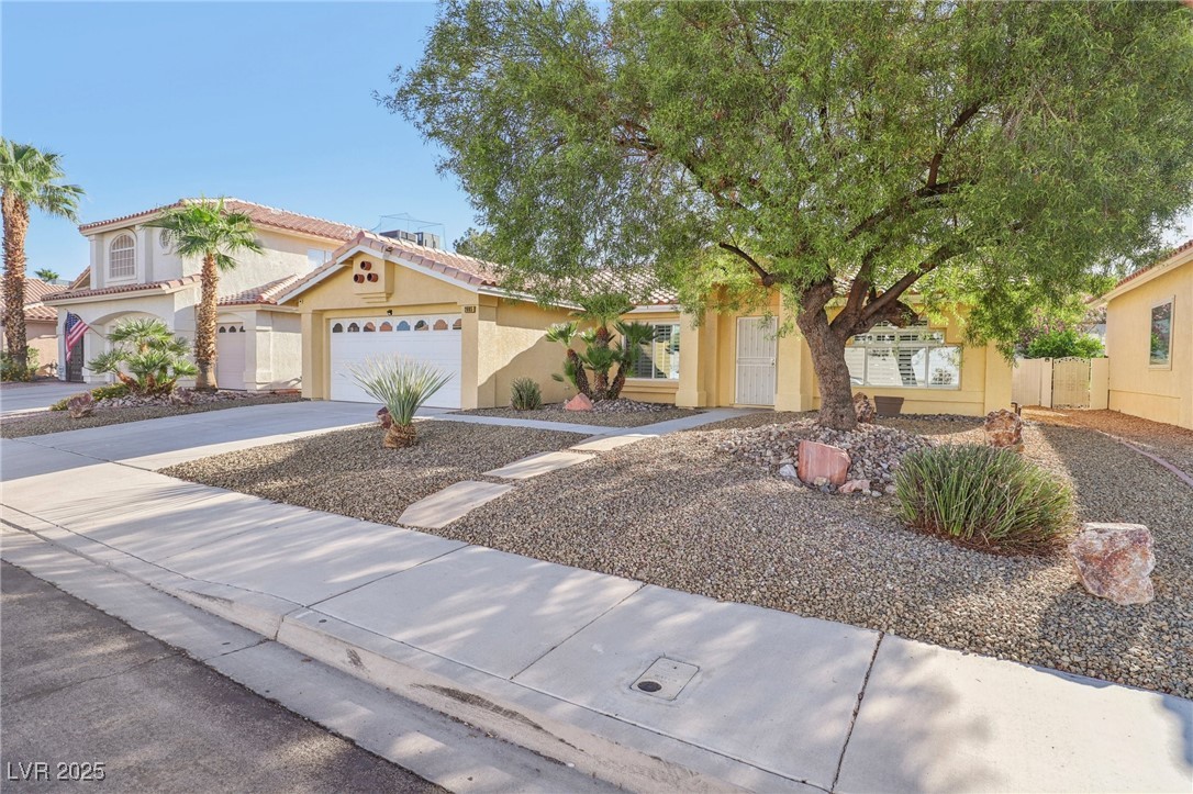 2685 Mallard Landing Avenue